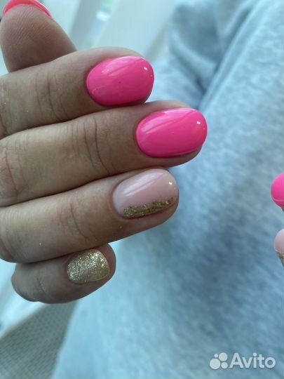 Маникюр рядом со мной