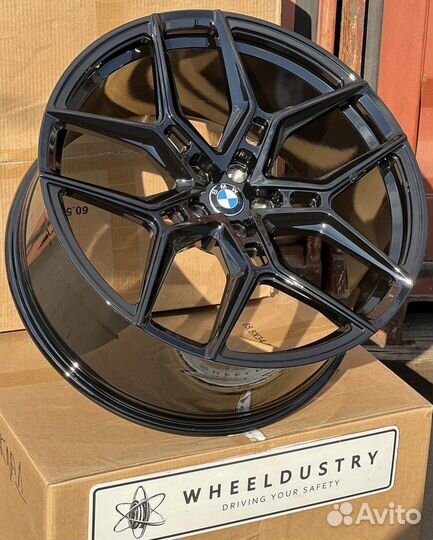 Кованые диски R21 BMW X5 X6 X7 наличие