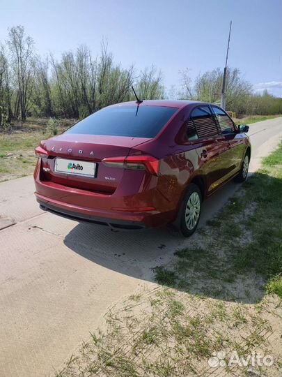 Skoda Rapid 1.6 AT, 2021, 18 500 км