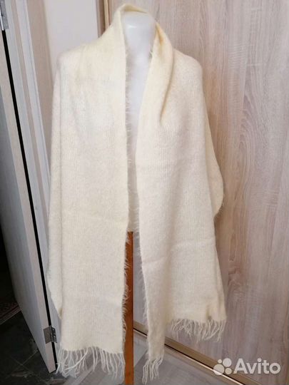 Палантин молочный, шарф