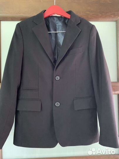 Пиджак школьный для мальчика 146 р