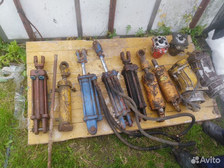 Гидроцилиндр сельхозтехника