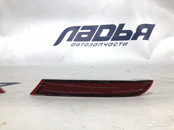 Катафот заднего бампера VW Polo (20-н.в.) правый