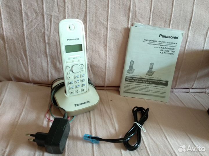 Телефон Panasonic KX-TG-1611 стационарный