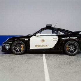 Porsche 911 (997) GT3 RS Police Autoart 1/18