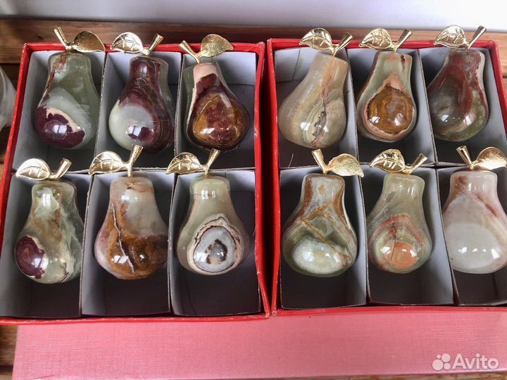 Груша из натурального камня Оникса