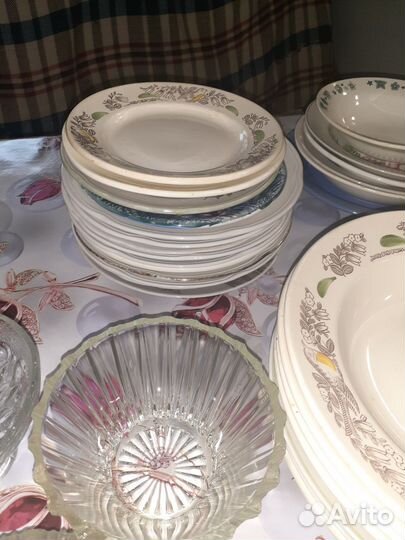 Посуда кружки,тарелки бу