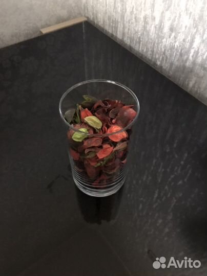 Декор в вазе