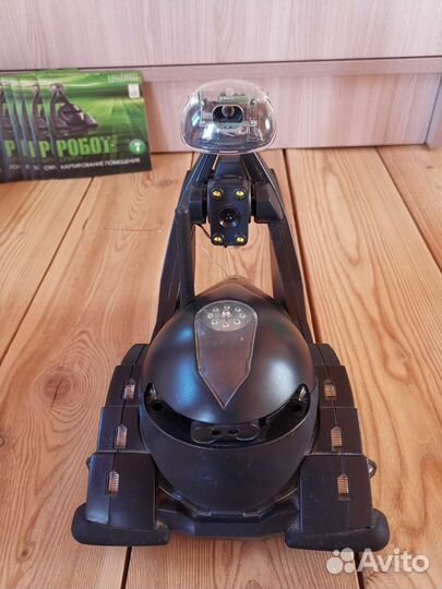 Робот шпион