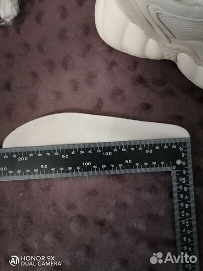 Кроссовки для девочек