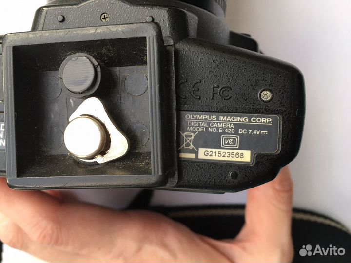 Фотоаппарат Olympus E-420 с объективом