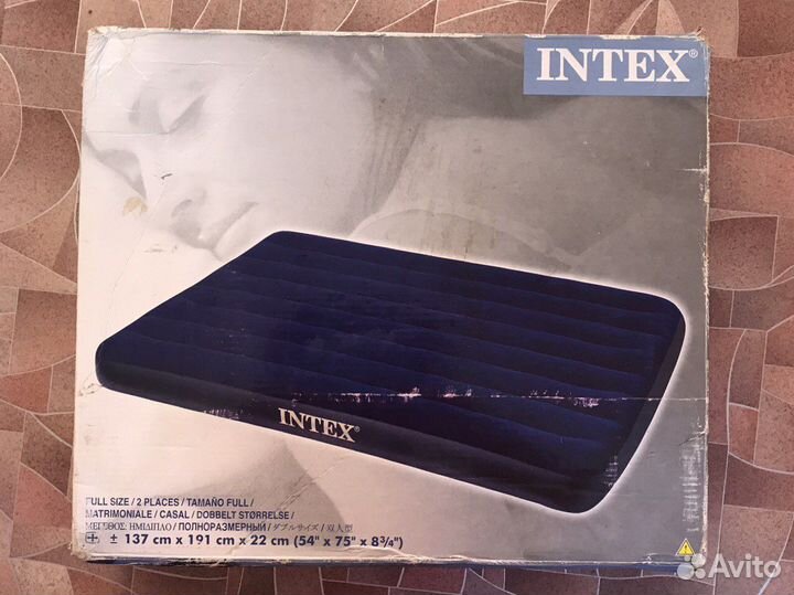 Матрас надувной intex 137х191х22 см