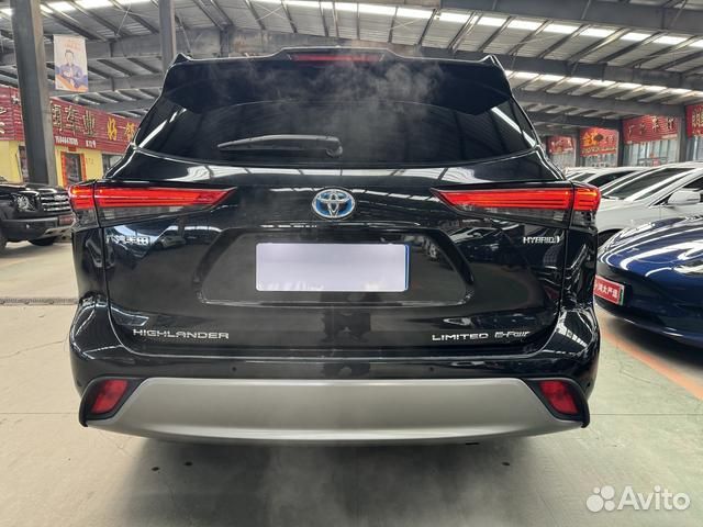 Toyota Highlander 2.5 AT, 2022, 75 000 км