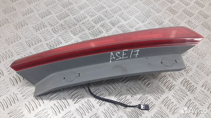 Фонарь задний правый верхний KIA Ceed 1 универсал