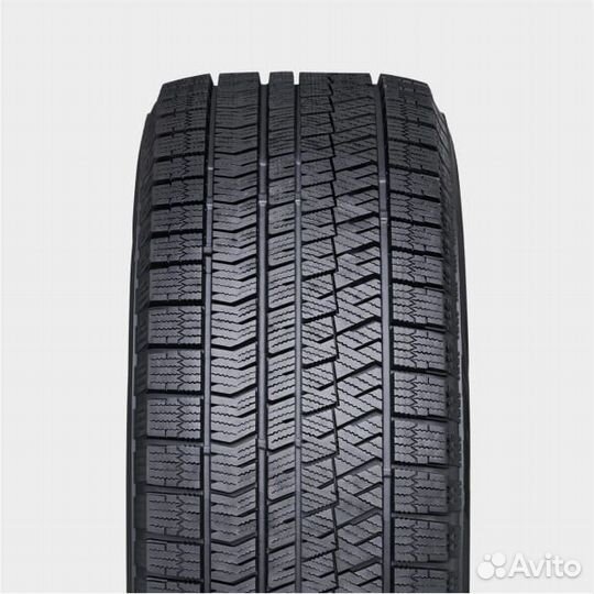 Bridgestone Blizzak Ice 225/60 R17 99S