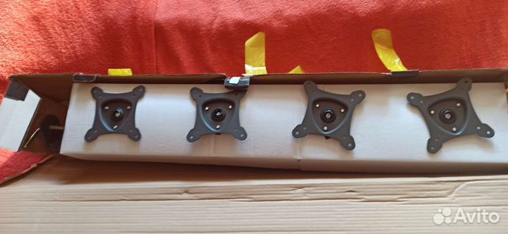 Кронштейн для 4 мониторов