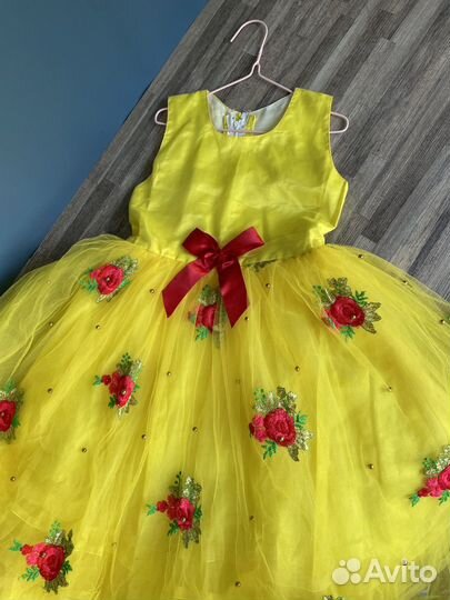 Пышное праздничное платье 110-122 фатиновое