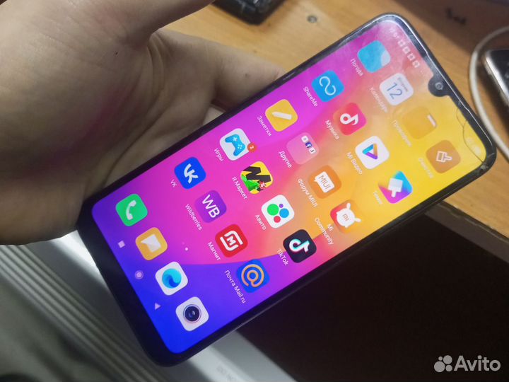 Xiaomi Redmi 7, 3/32 ГБ