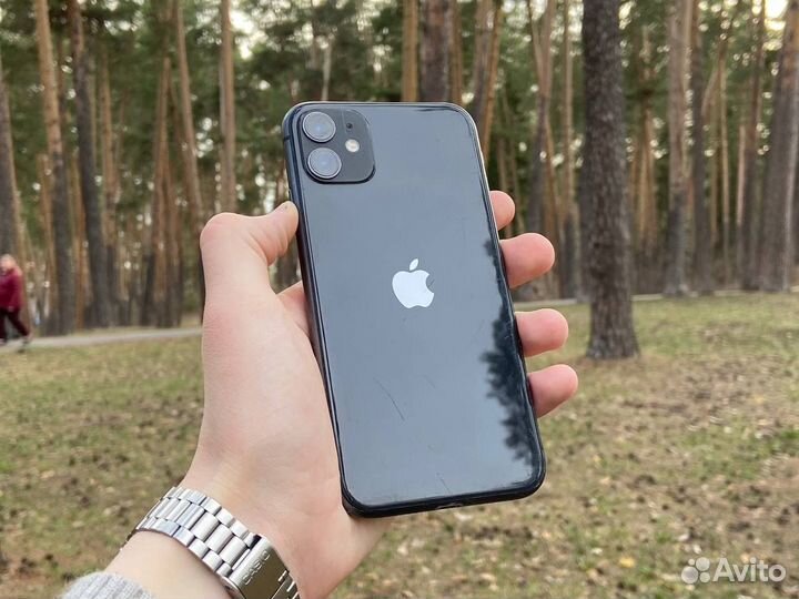 iPhone 11, 64 ГБ