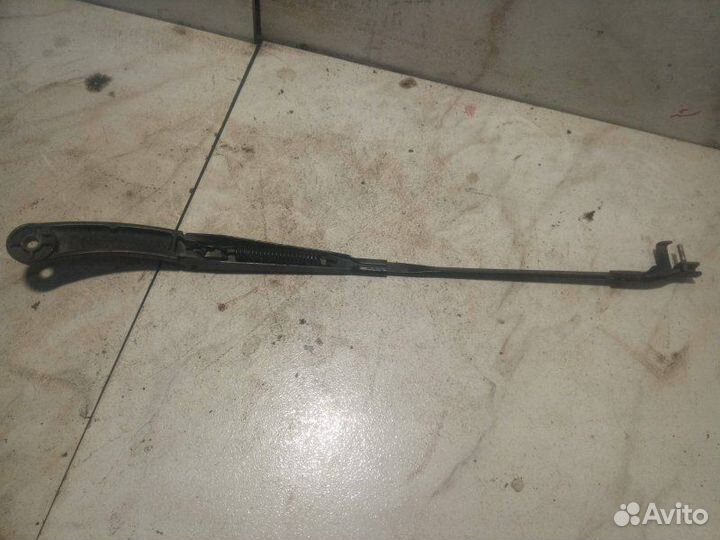 Поводок стеклоочистителя левый Volkswagen Multivan