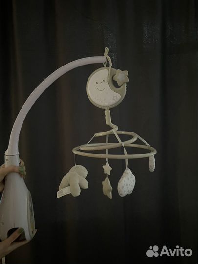 Детский мобиль в кроватку