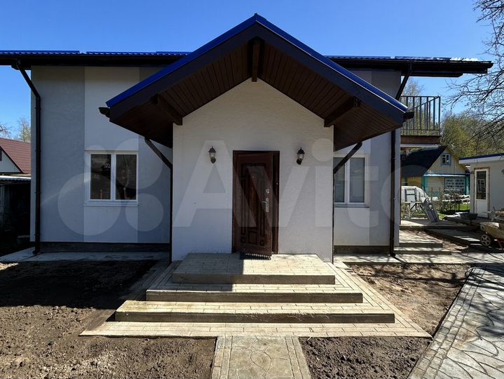 Дом 113,2 м² на участке 5 сот.