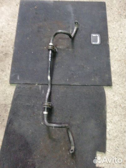 Стабилизатор передний Nissan X-Trail TNT-31 2.5