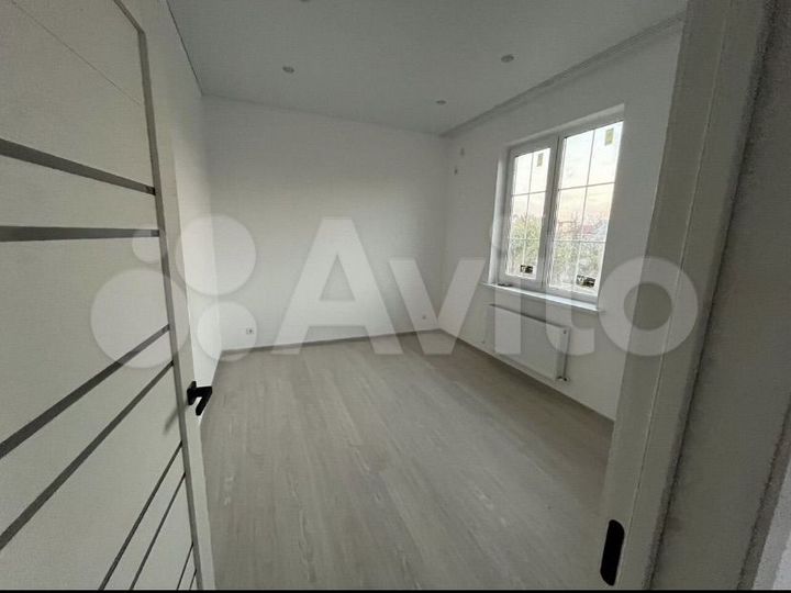 Дом 90 м² на участке 5 сот.