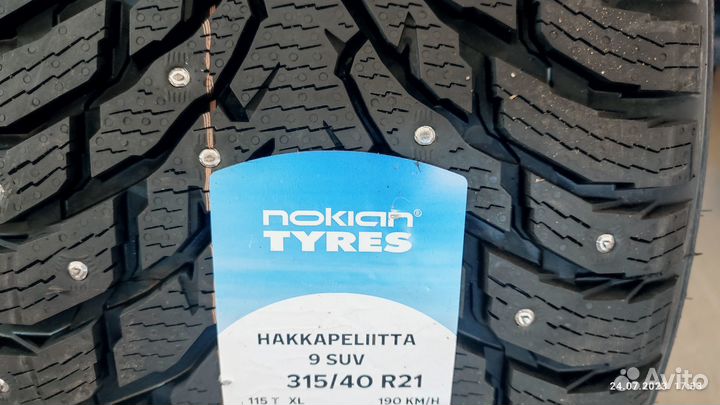 Nokian Tyres Hakkapeliitta 9 SUV 315/40 R21 115T