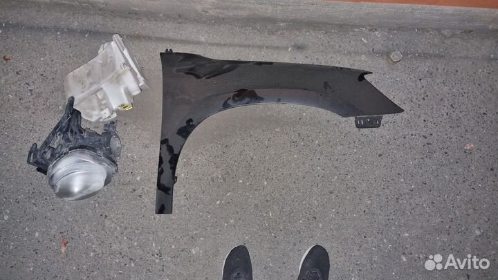 Бампер крыло nissan жук