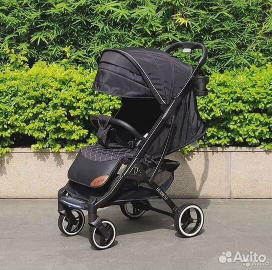 Коляска прогулочная новая