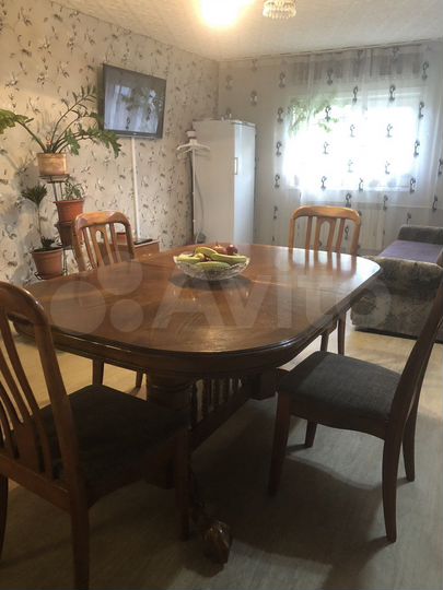 Дом 208 м² на участке 12 сот.