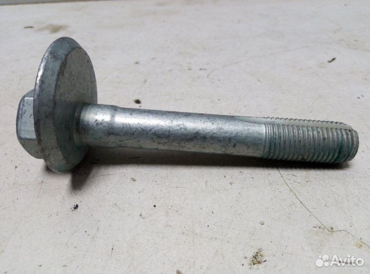 Болт подвеска Volkswagen Transporter T4 1991-2003