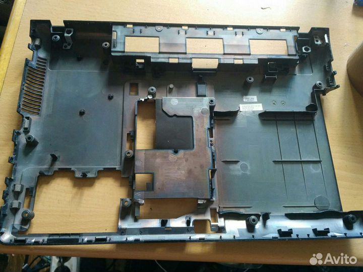 Поддон samsung np300e4a np300e4c