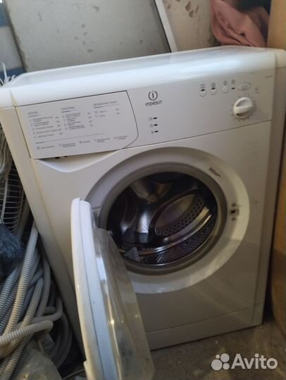 Стиральная машина indesit wiun 81