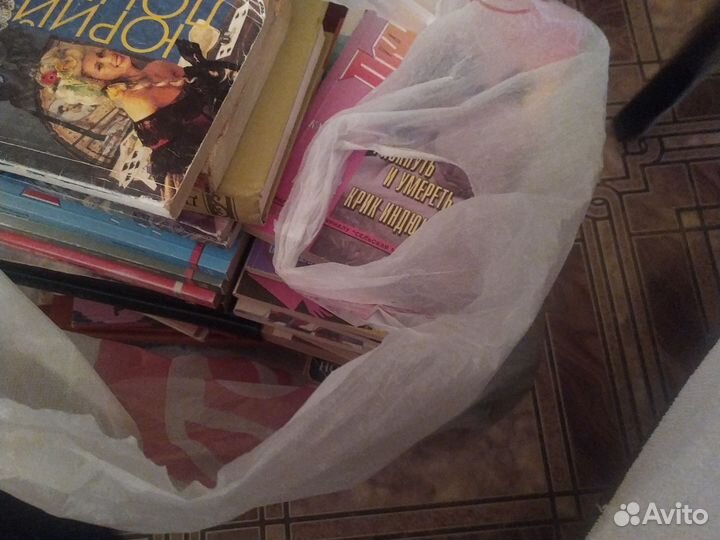 Книги коробкой