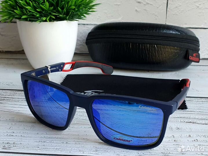 Солнцезащитные очки Carrera на Флексах