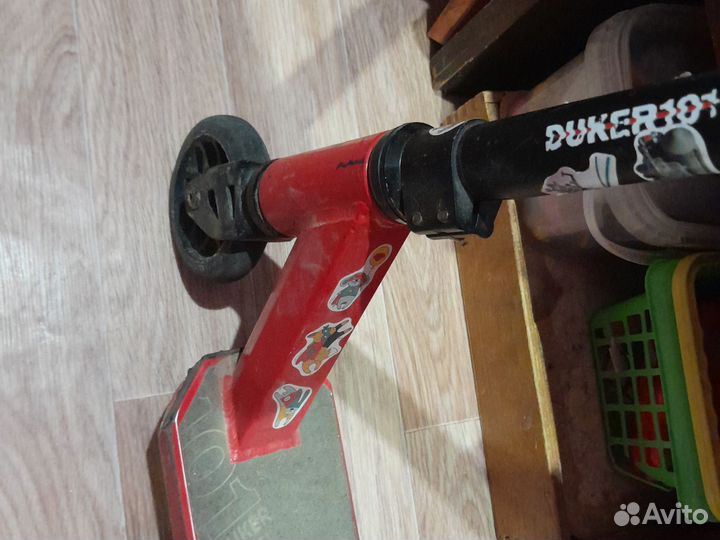 Самокат дюкер 101