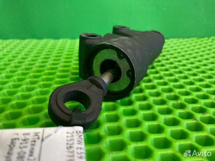 Главный цилиндр сцепления Bmw E39 M54 2001