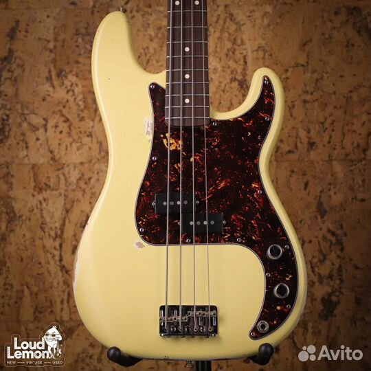 Fender FSR '70s American Precision Bass White