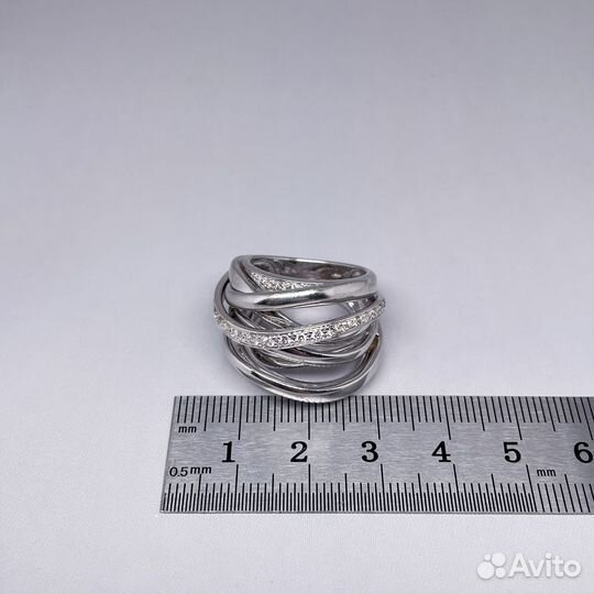 Золотой объёмное кольцо с бриллиантами 0.88ct