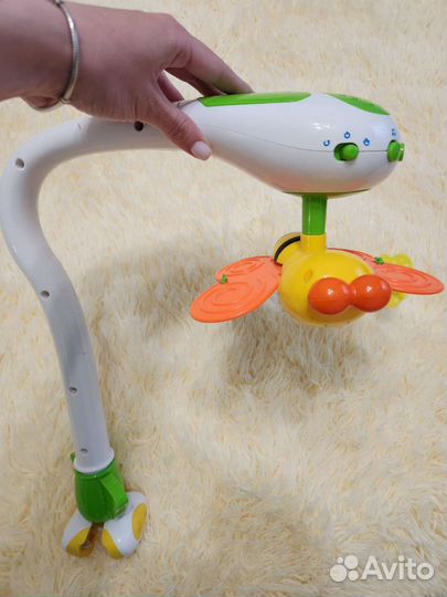 Детский мобиль в кроватку