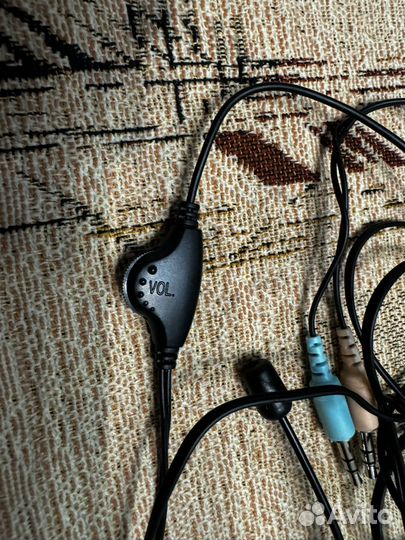 Гарнитура наушник с микрофоном