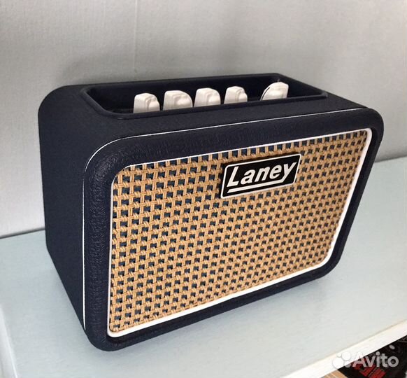 Комбоусилитель Laney Mini Lion STB 2x3 Вт