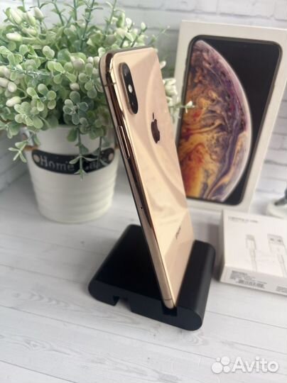 iPhone Xs Max, 64 ГБ