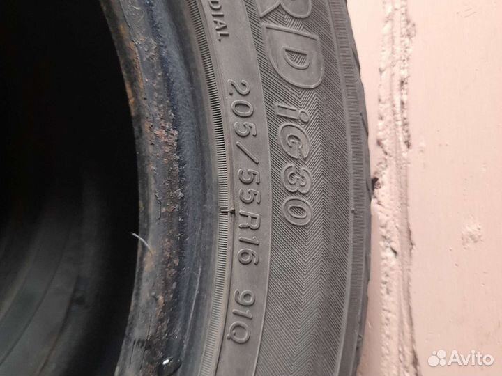 Yokohama Ice Guard IG30 205/55 R16