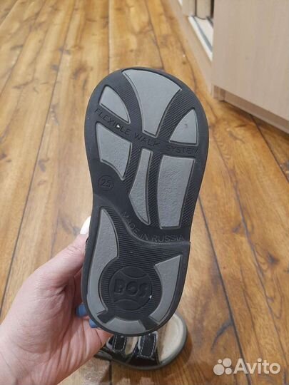 Сандалии Bos