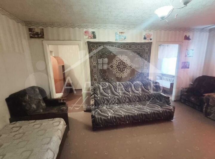 2-к. квартира, 43 м², 1/4 эт.