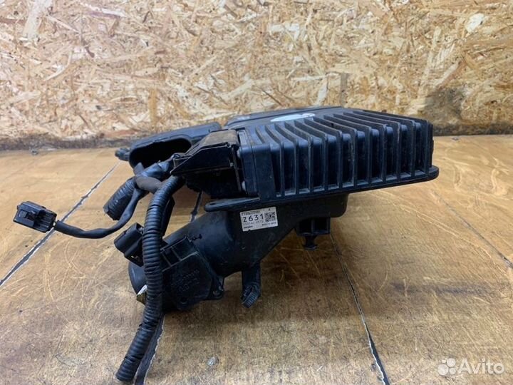 Корпус воздушного фильтра Mazda 3 Z6 2006