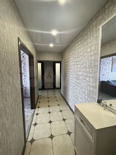 3-к. квартира, 64 м², 3/9 эт.